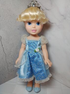 My First Disney Princess Cinderella Doll, Blond Hair, Blue Gown, Silver Tiara